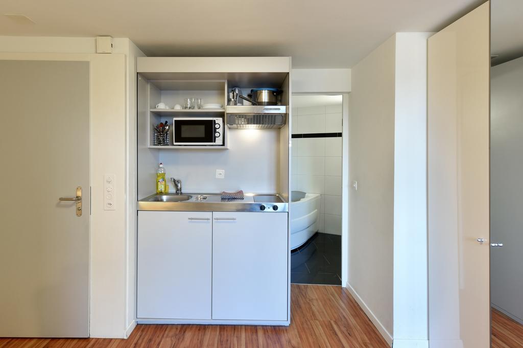 Apartamento Swiss Star California - Self Check-In Zúrich Exterior foto