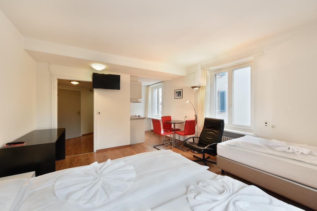 Apartamento Swiss Star California - Self Check-In Zúrich Exterior foto