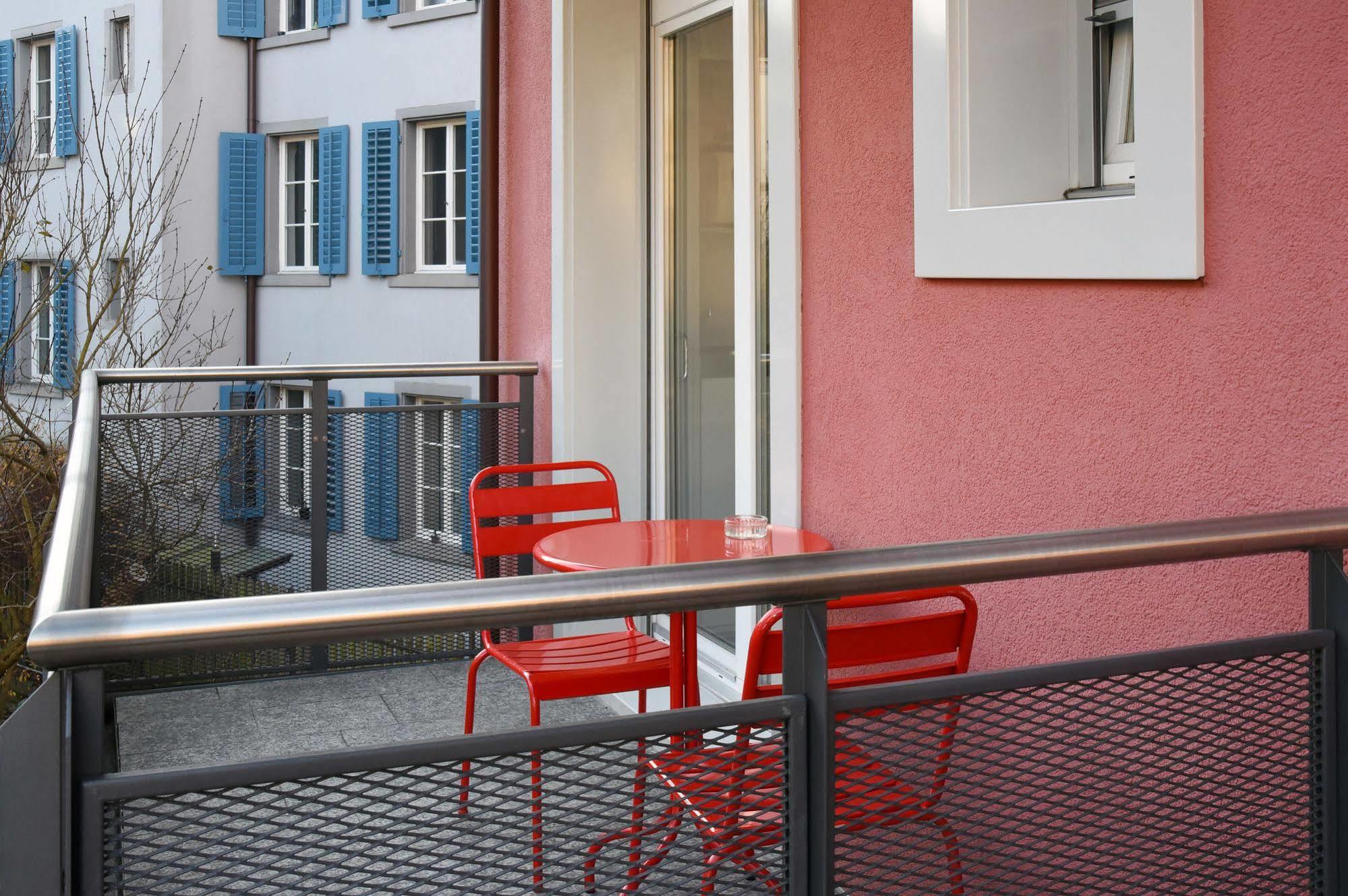 Apartamento Swiss Star California - Self Check-In Zúrich Exterior foto